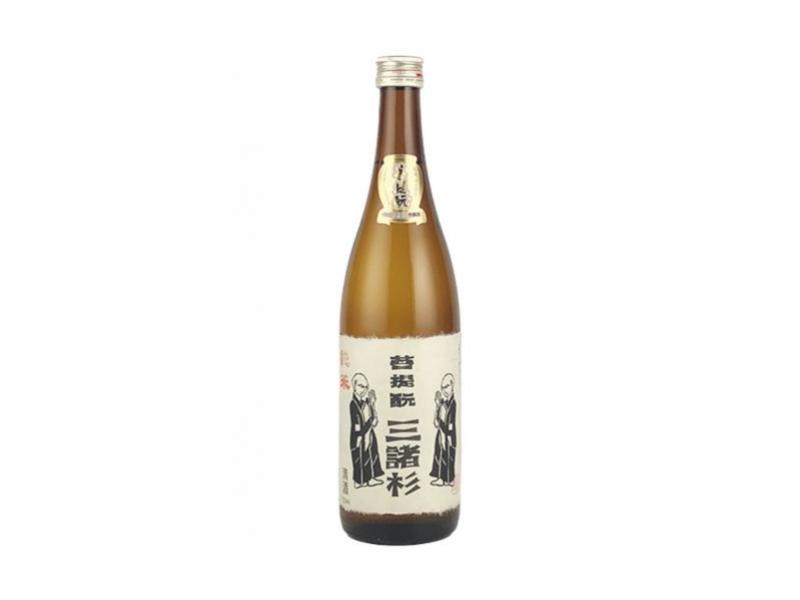 三諸杉　木箱入り　みむろすぎ　　纯米大吟醸　1800ml 三諸杉 木箱入り みむろすぎ 纯米大吟醸 1800ml 飲料・酒